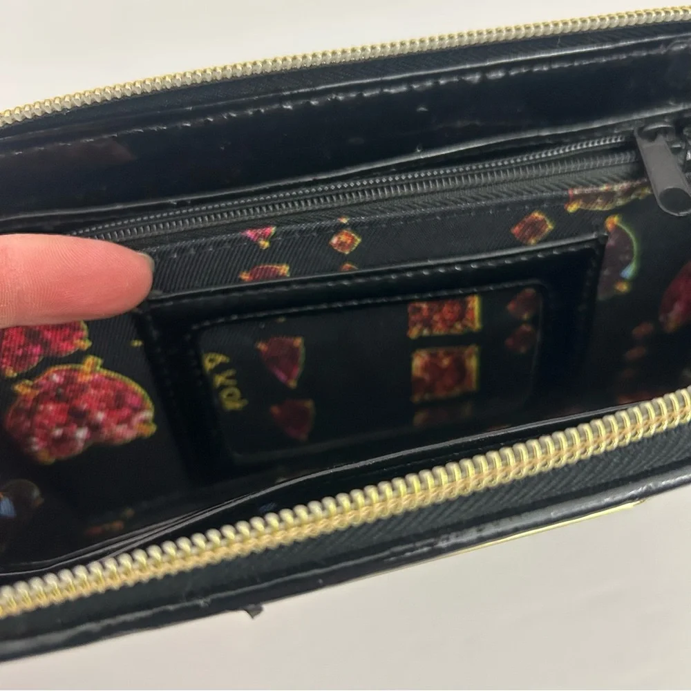 Betsey Johnson womens accordion zip around wallet rose sequins - Picture 6 of 8